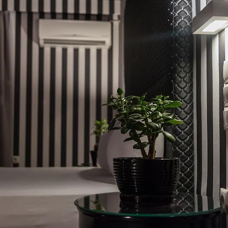 Ruby Rooms Kifisia - Adults Only Афіни Екстер'єр фото